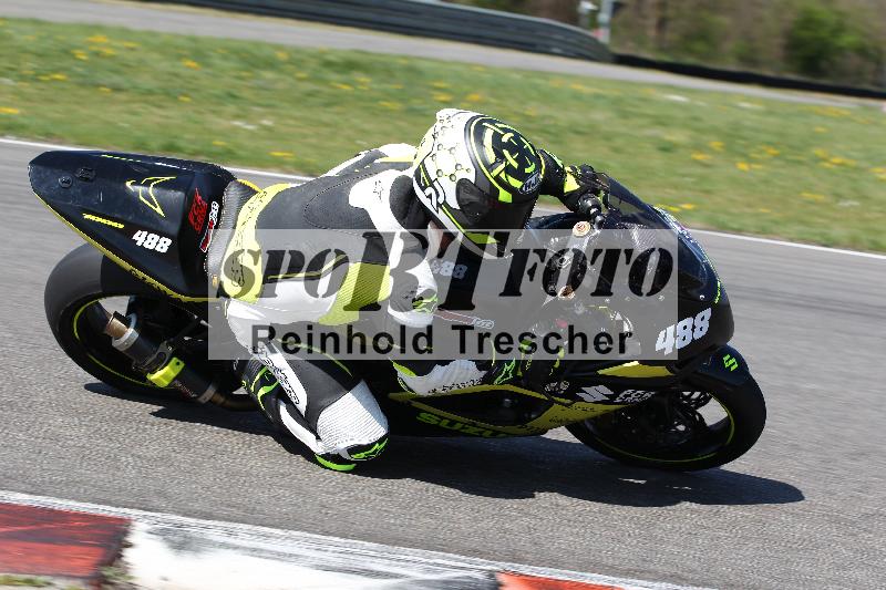 Archiv-2022/07 16.04.2022 Speer Racing ADR/Gruppe gelb/488